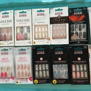 Kiss Press-On Nails - Elegant Pink, Blue, and Silver Collection